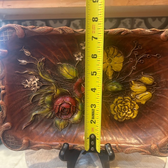 VINTAGE-RARE 1940s MULTI PRODUCTS SYROCO STYLE TRAY CARVED DESIGN ON BOTH SIDES - Picture 5 of 9